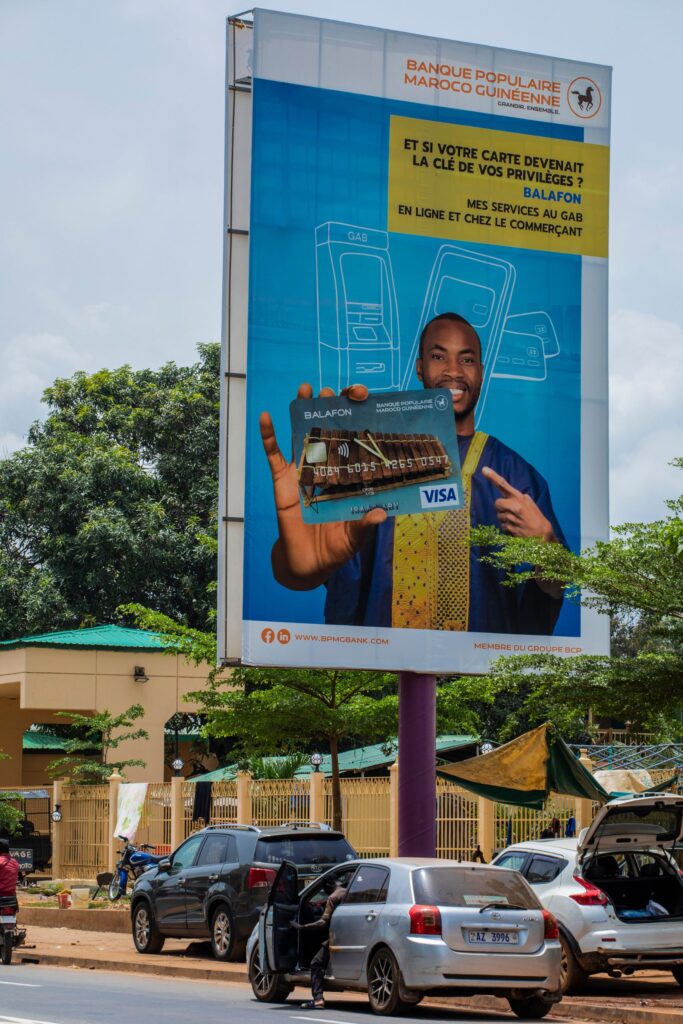 PANNEAU INDIGO BANQUE MAROCAINE